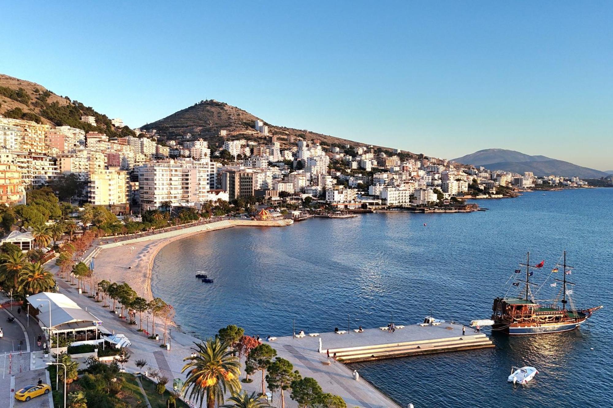 Sunset Penthouse Apartment Sarande Exterior photo